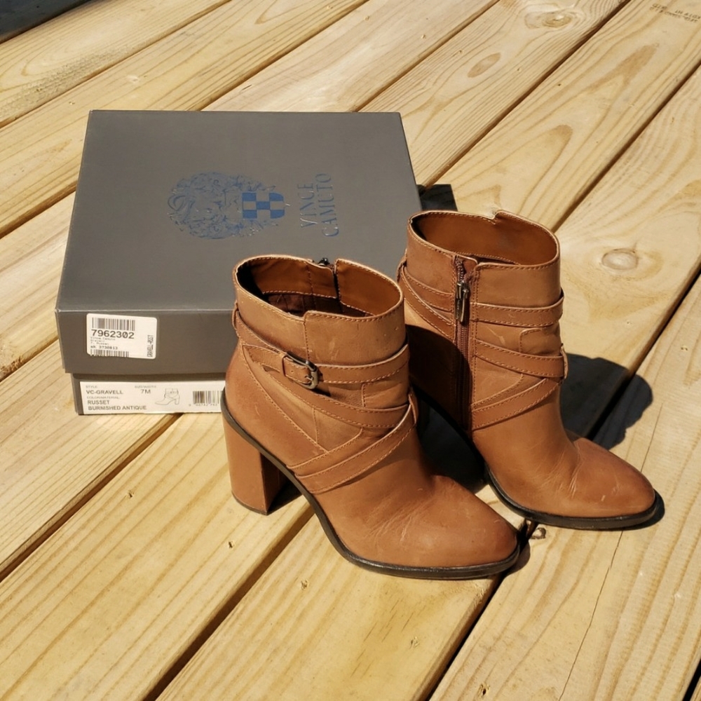 Vince Camuto Gravell booties
